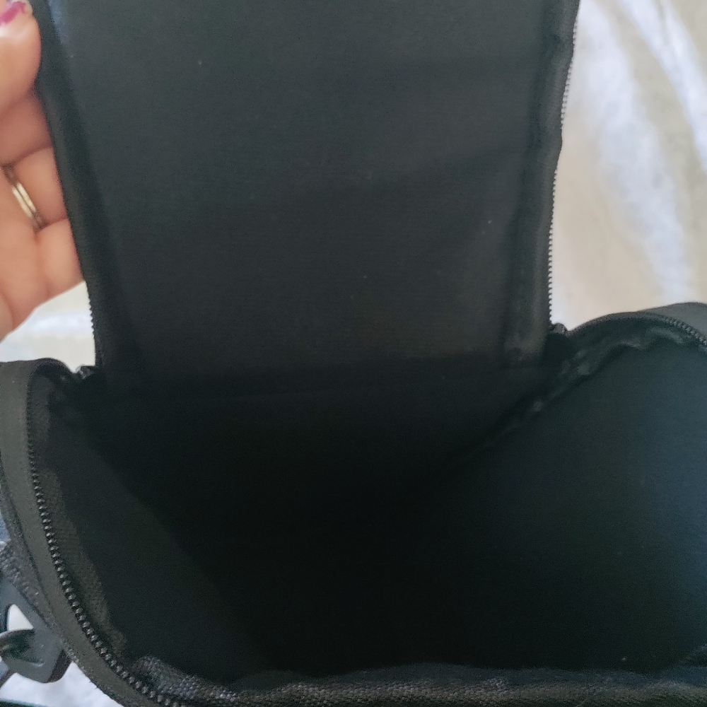 Camera storage bag - Picture 3 of 7